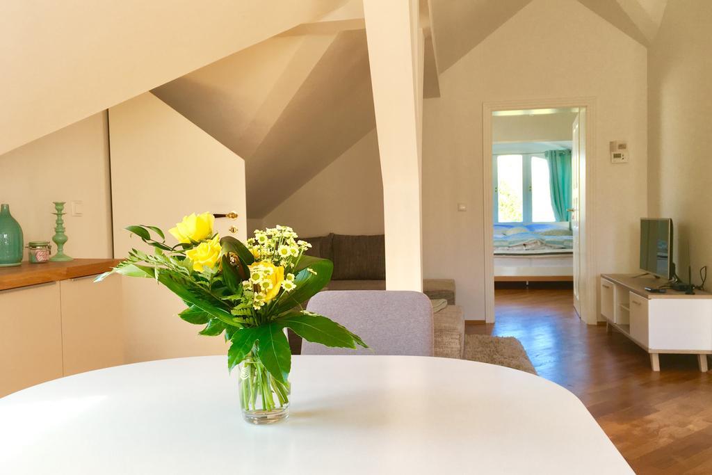 Appartment Villa Am Bretschneiderpark ไลป์ซิก ภายนอก รูปภาพ
